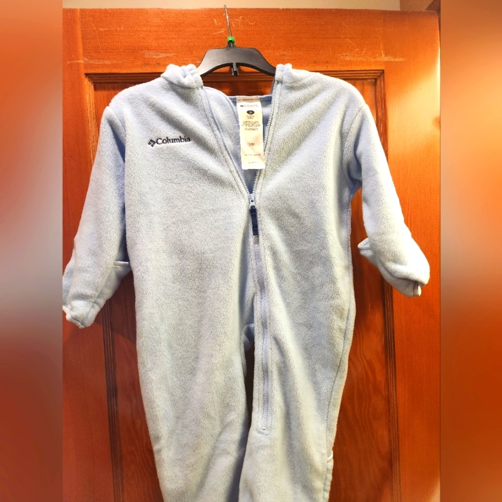 EUC Columbia fleece suit